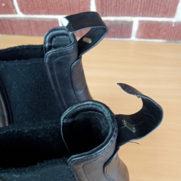 NWT Veronica Beard 'Aari 2' Water-Repellent Genuine Leather Wedge Booties in Blk - Picture 13 of 14